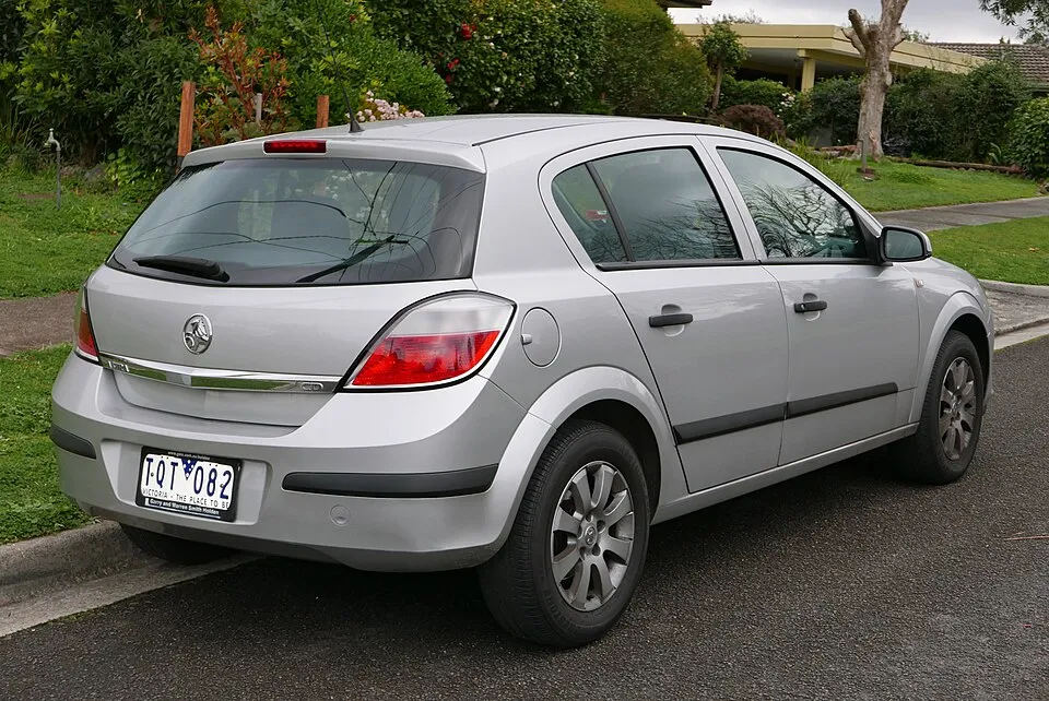 Holden Astra (AH)