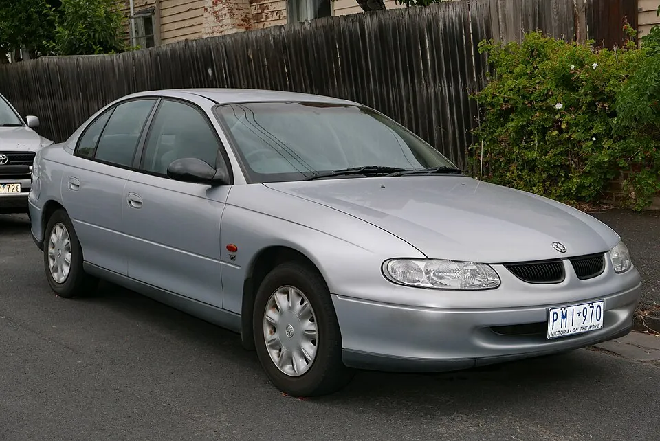 Holden Commodore (3rd gen)