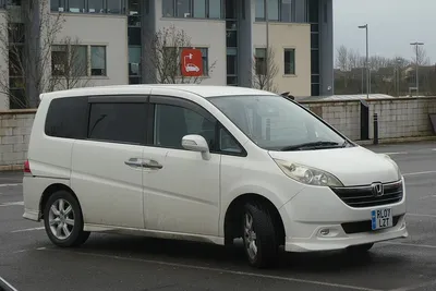 Honda Stepwgn (RG)