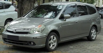 Honda Stream (RN1–5)