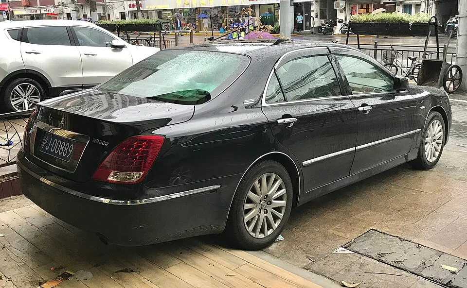 Hongqi HQ3 (S180)