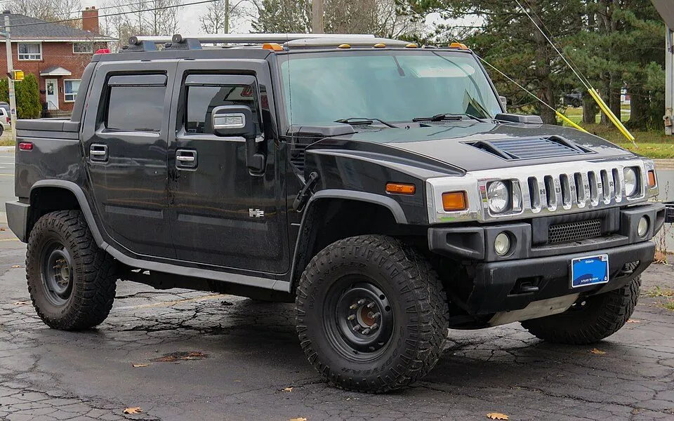 Hummer H2 SUT