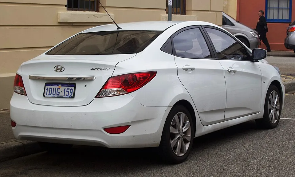 Hyundai Accent (RB/RC)