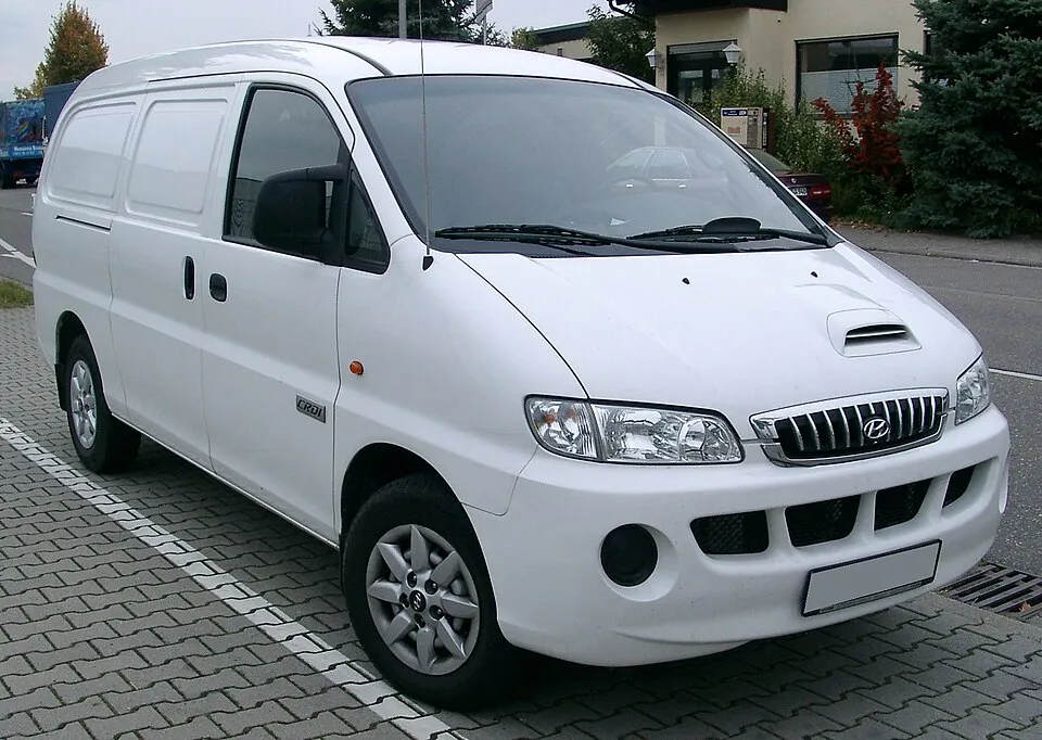 Hyundai i800 (A1)