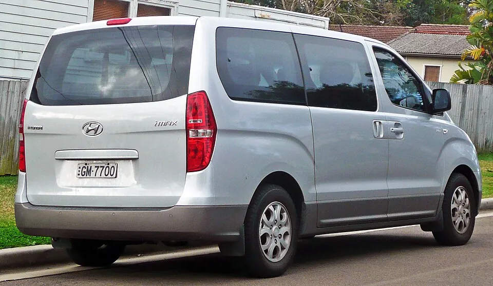 Hyundai i800 (TQ)