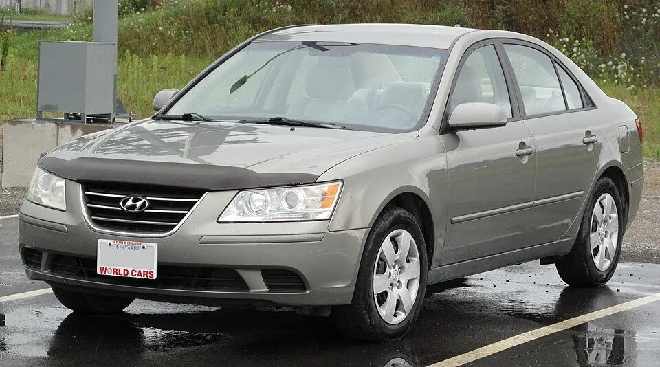 Hyundai Sonata (YF)