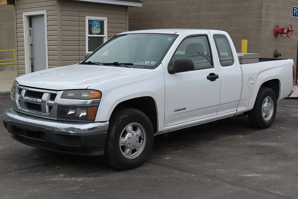 Isuzu i-Series (1st gen)
