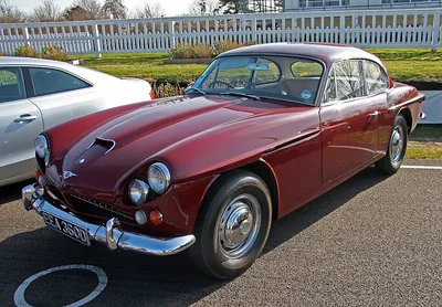 Jensen CV8