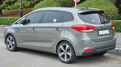 Kia Carens (RP)