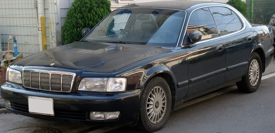 Kia Enterprise (HE)