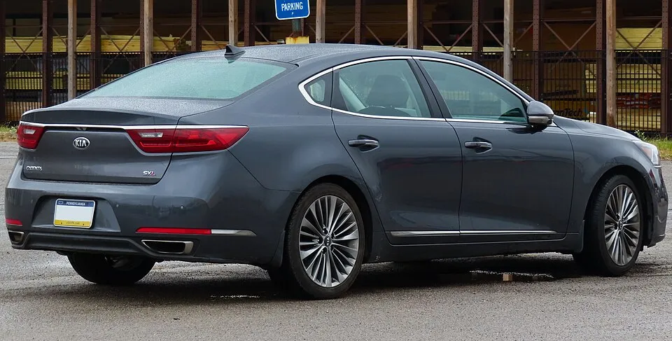 Kia K7 (Cadenza) (YG)