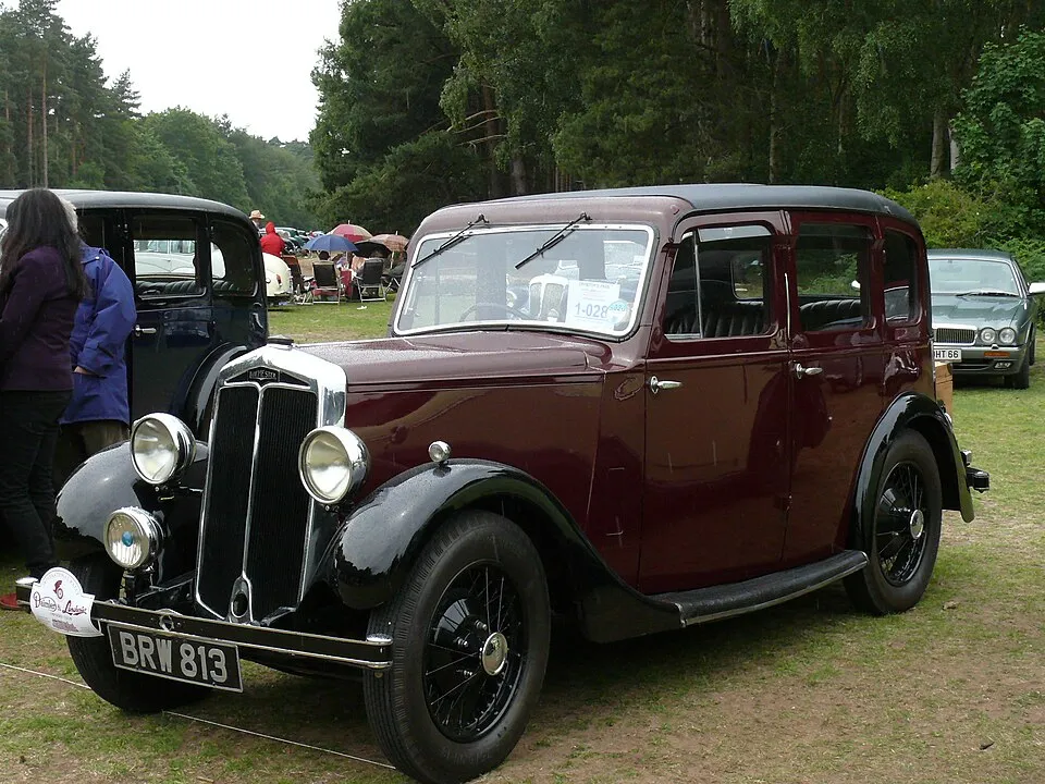 Lanchester Ten