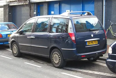Lancia Phedra (1st gen)