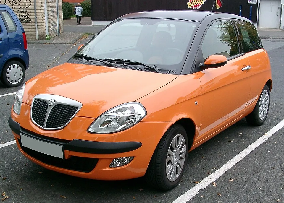Lancia Ypsilon (2nd gen)