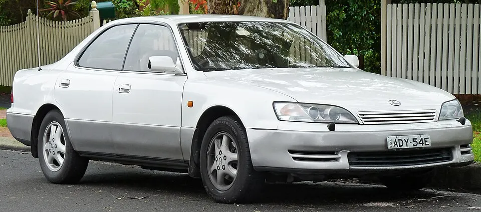 Lexus ES (XV10)