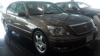 Lexus LS430 (XF40)