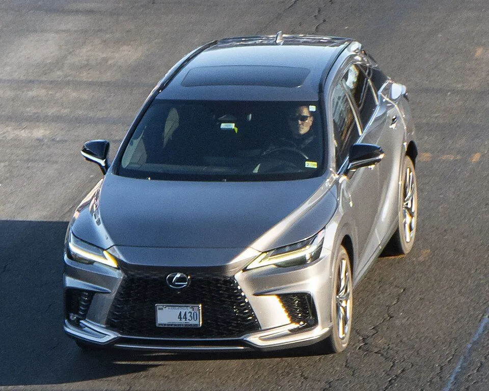 Lexus RX (ALA10/ALH10)