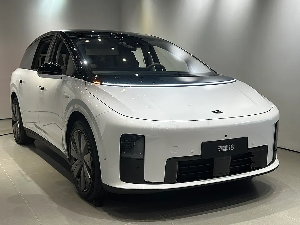 Li i8