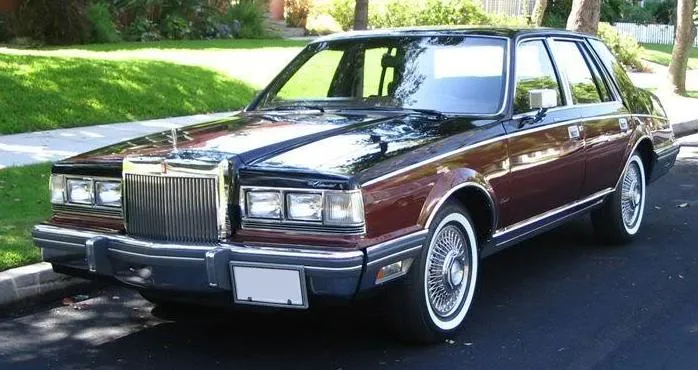 Lincoln Continental (7th gen)