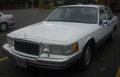 Lincoln Town Car (FN36/116)
