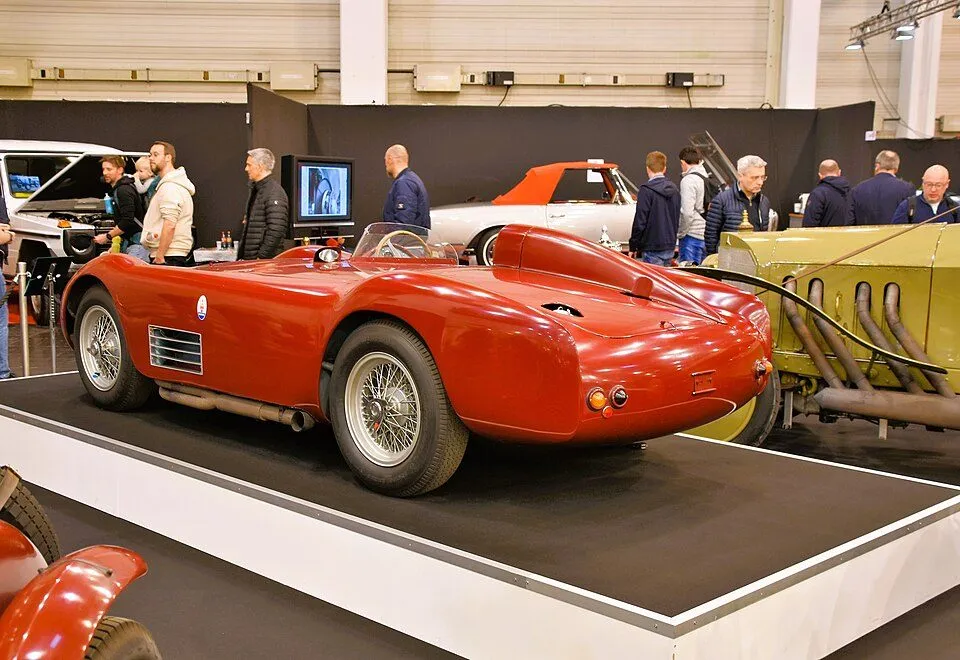 Maserati 200S