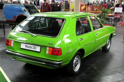 Mazda 323 (FA4)