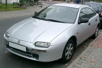 Mazda 323F (BF)