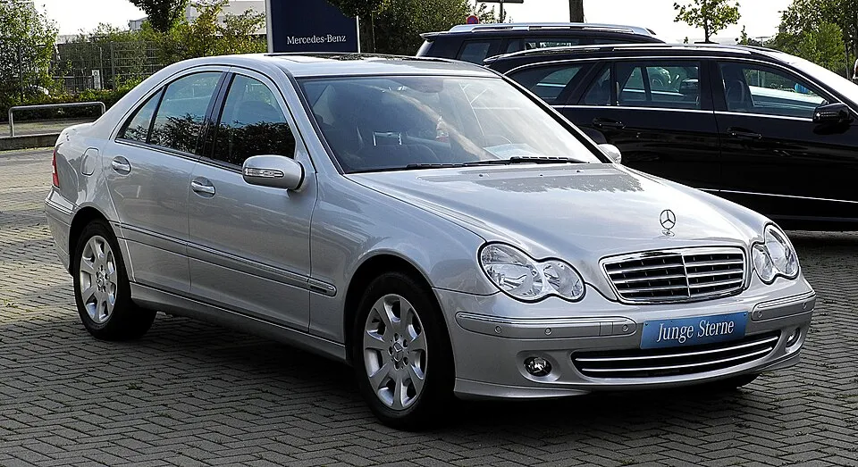 Mercedes-Benz C-Class (W203)