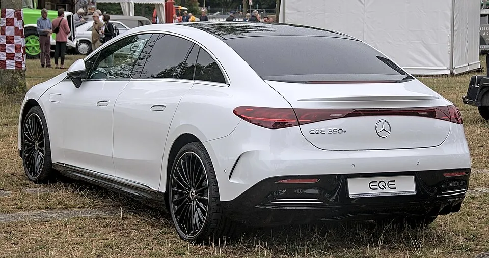 Mercedes-Benz EQE