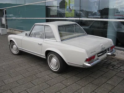 Mercedes-Benz W 113 (1st gen)