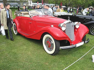 Mercedes-Benz W142 (1st gen)