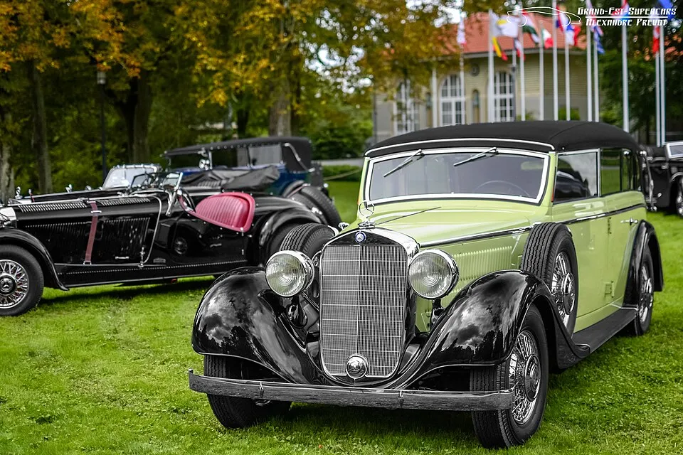 Mercedes-Benz W142 (2nd gen)
