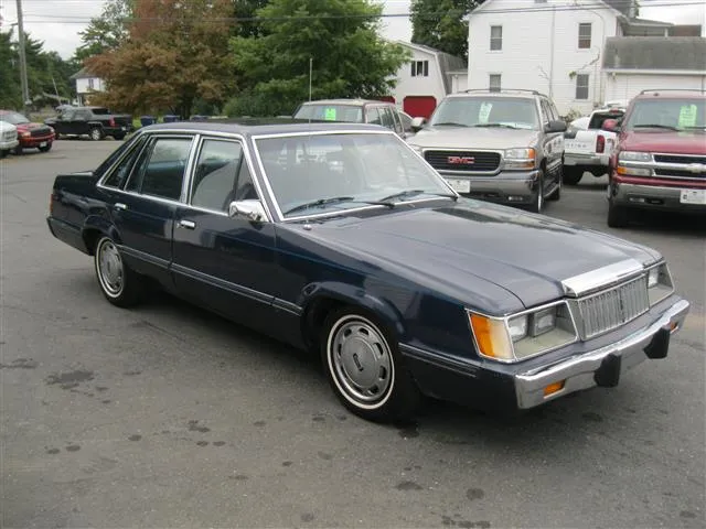 Mercury Marquis (4th gen)