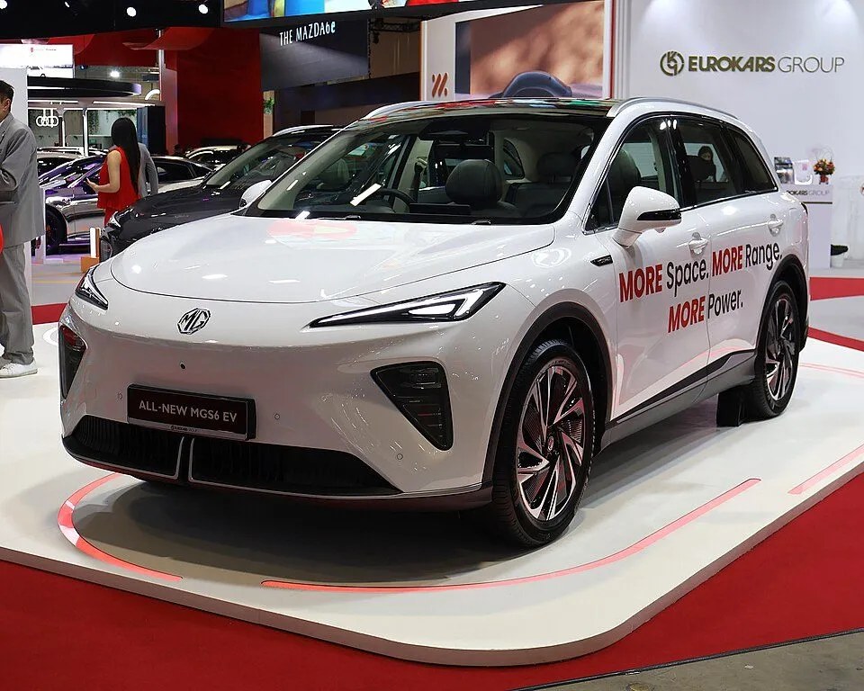 MG S6 EV