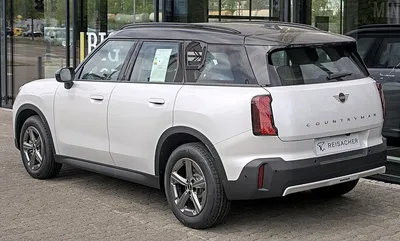 Mini Countryman (U25)