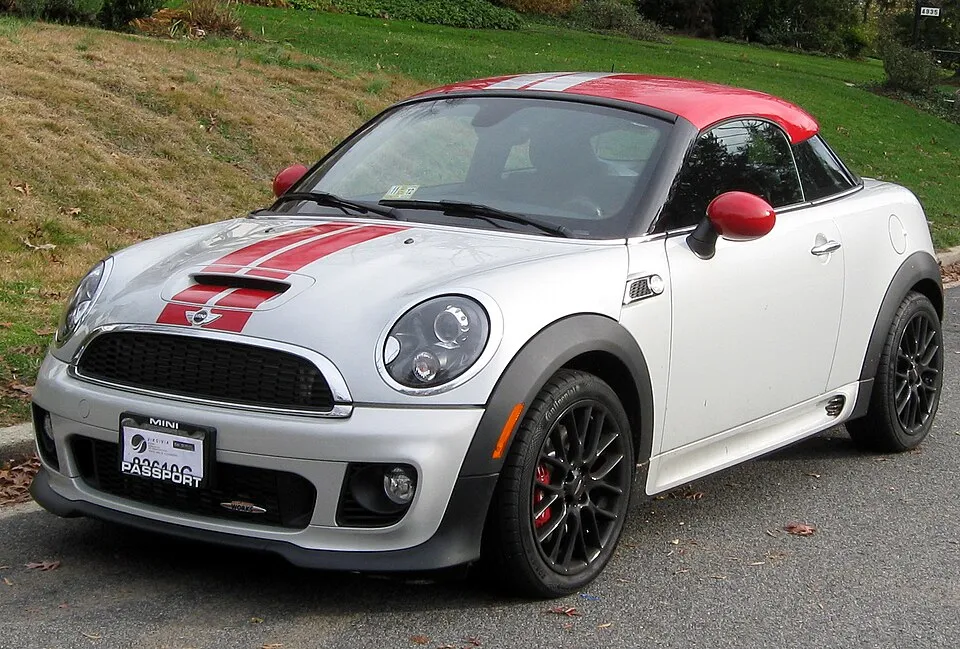 Mini Coupé