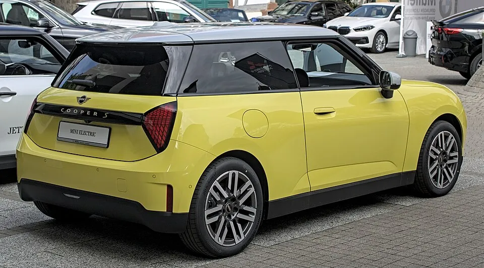 Mini Hatch (J01/F65/66/67)