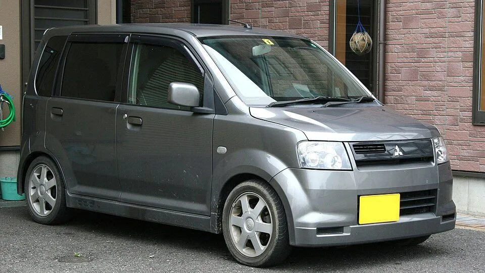 Mitsubishi eK (1st gen)
