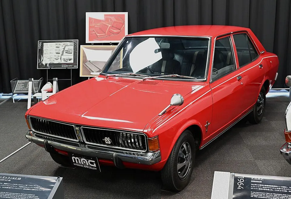 Mitsubishi Galant (A50)