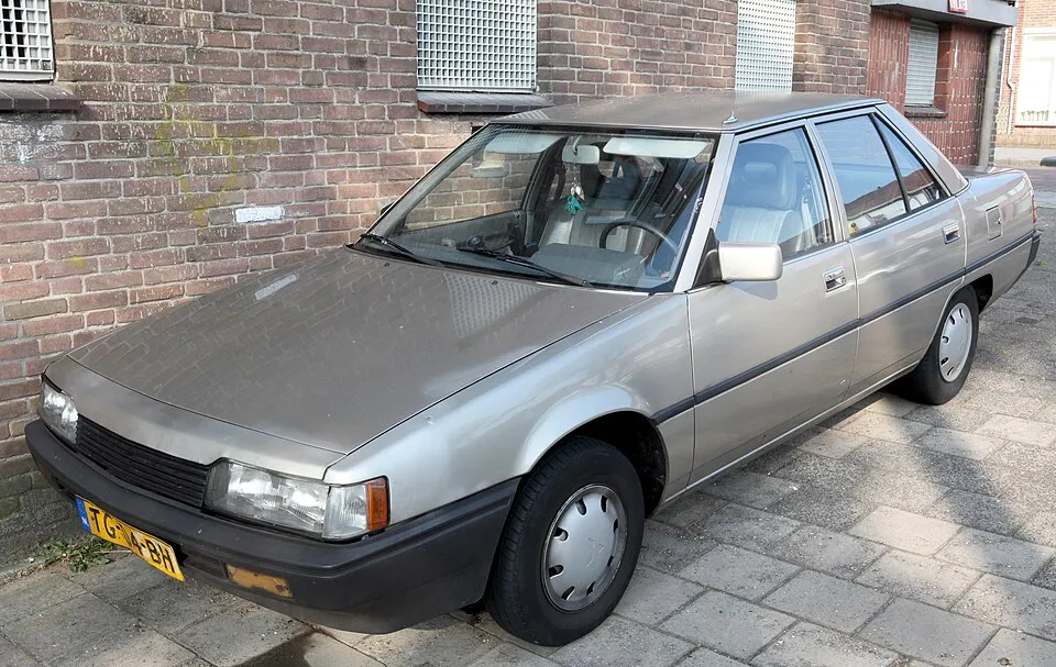 Mitsubishi Galant (E10)