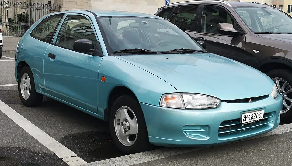 Mitsubishi Mirage (1995)