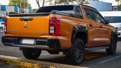 Mitsubishi Triton (LC/MV)