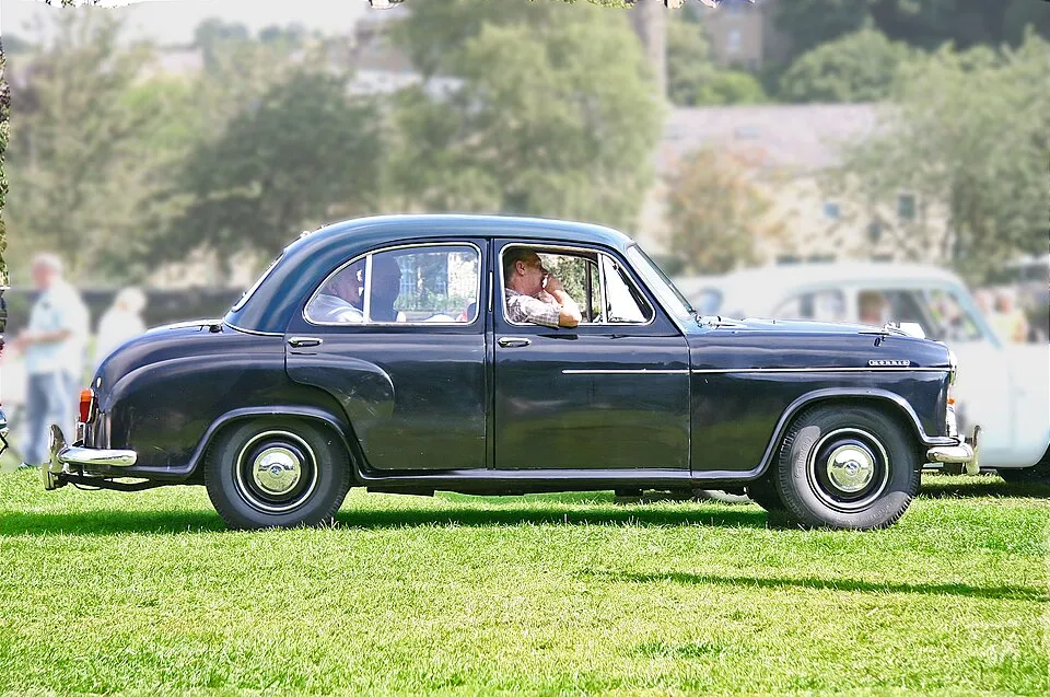 Morris Isis (2nd gen)
