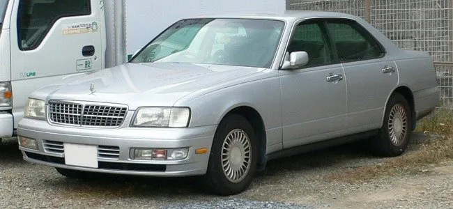 Nissan Cedric (Y33)