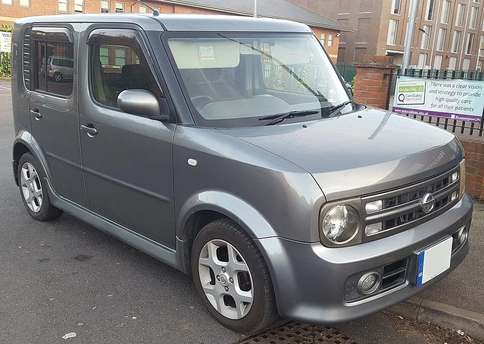 Nissan Cube (Z11)
