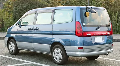 Nissan Largo (C24)