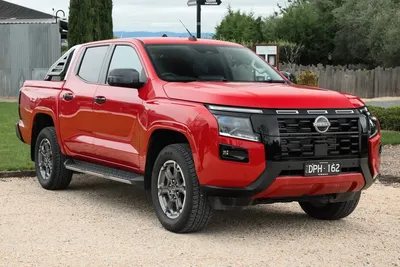 Nissan Navara (D27)