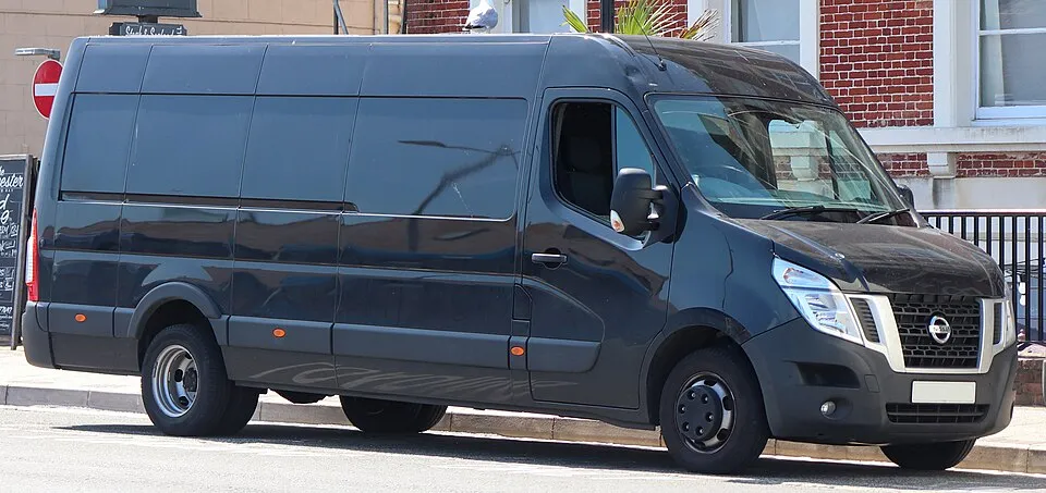 Nissan NV400 (3rd gen)