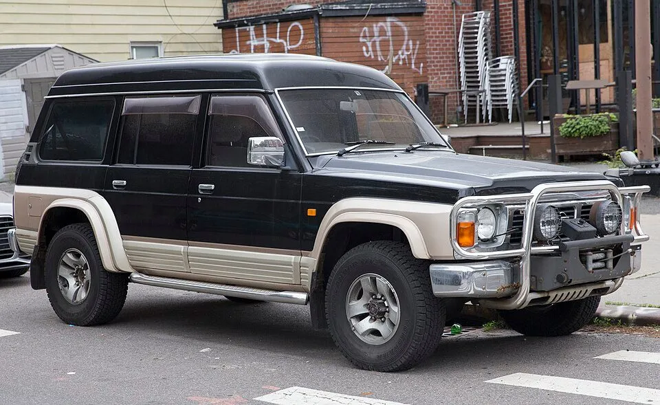 Nissan Safari (Y60)