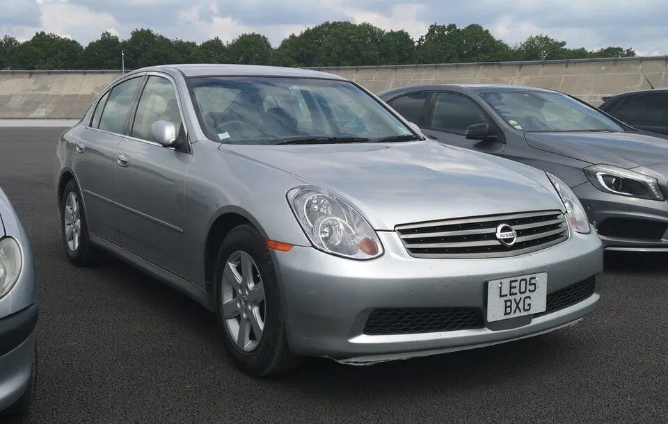 Nissan Skyline (V35)